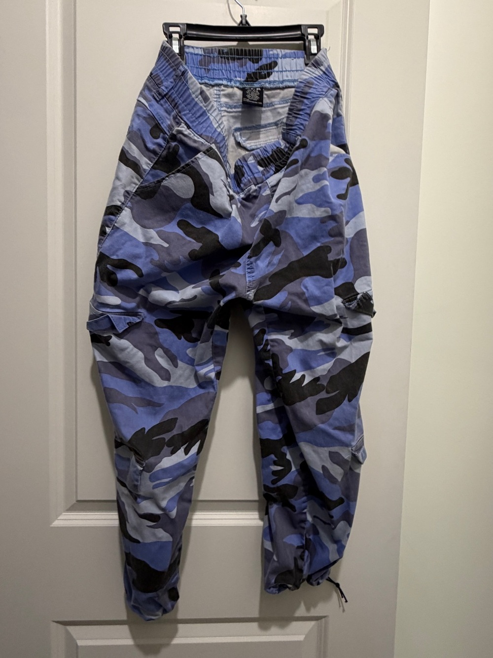 Men's Blue Camouflage Cargo Joggers with Elastic Waist